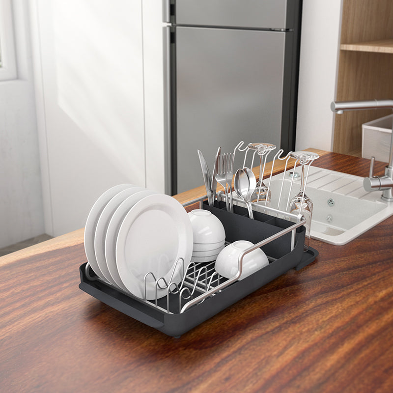 Single layer dish storage rack, can store plates and chopsticks