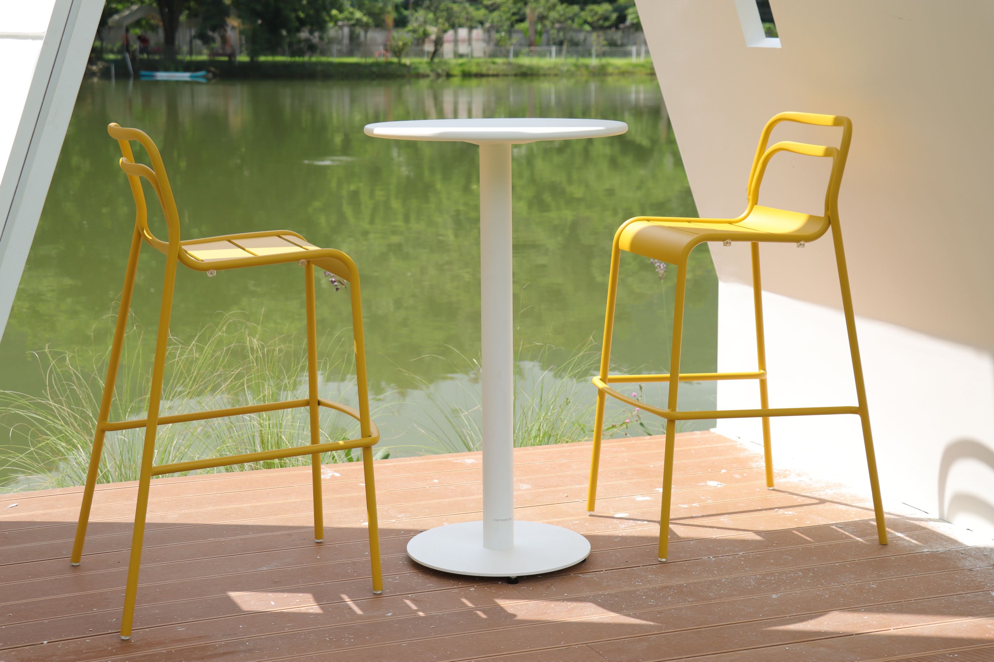 Bistro round bar table Ȼ620/1050mm